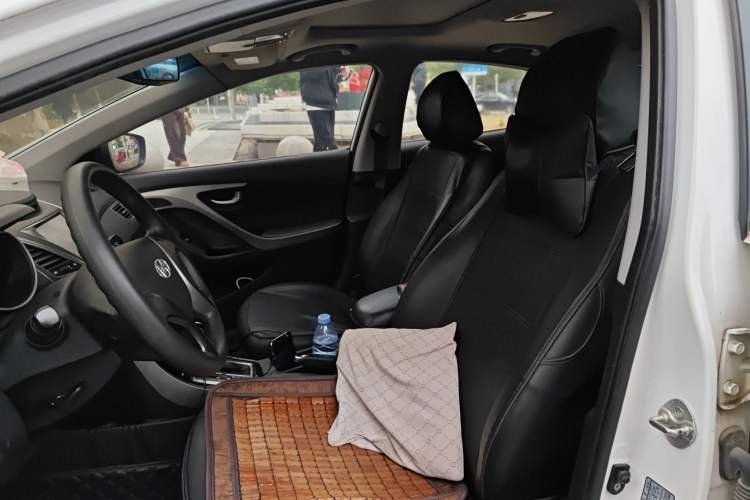 Used Hyundai Elantra (5th Generation / Langdong) 2015 1.6L Automatic Leading Model Left Front Seat