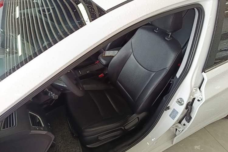 Used Hyundai Elantra (5th Generation / Langdong) 2015 1.6L Automatic Leading Model Left Front Seat