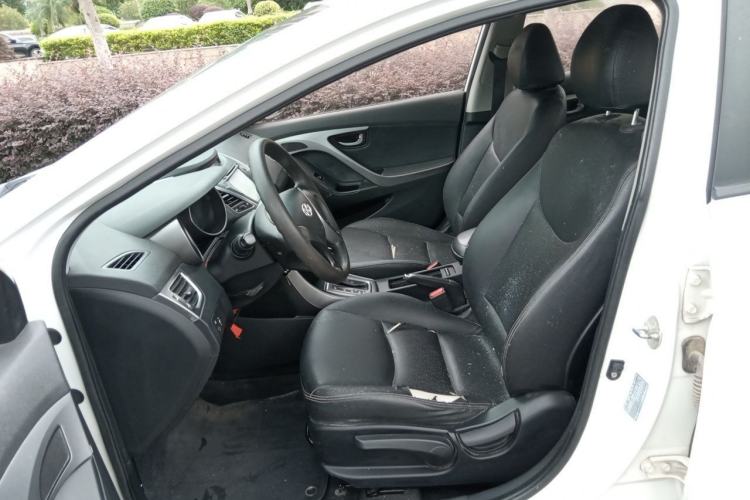 Used Hyundai Elantra (5th Generation / Langdong) 2015 1.6L Automatic Fashion Model Left Front Seat