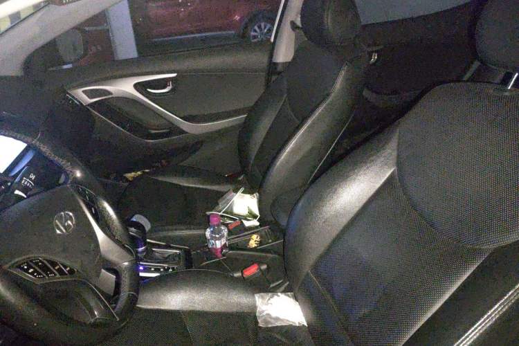 Used Hyundai Elantra (5th Generation / Langdong) 2015 1.6L Automatic Luxury Model Left Front Seat