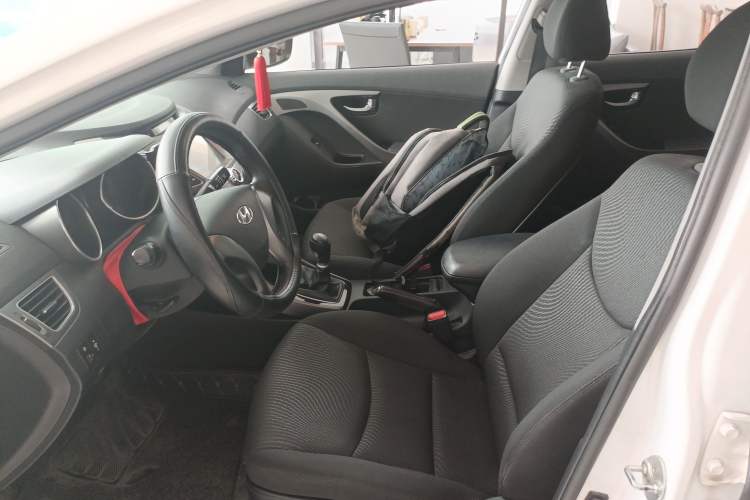 Used Hyundai Elantra (5th Generation / Langdong) 2015 1.6L Manual Leading Model Left Front Seat