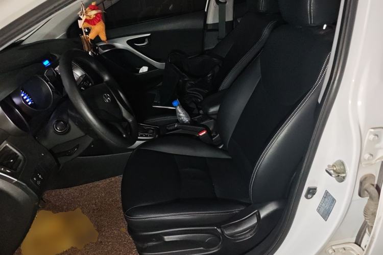 Used Hyundai Elantra (5th Generation / Langdong) 2015 1.6L Automatic Fashion Model Left Front Seat