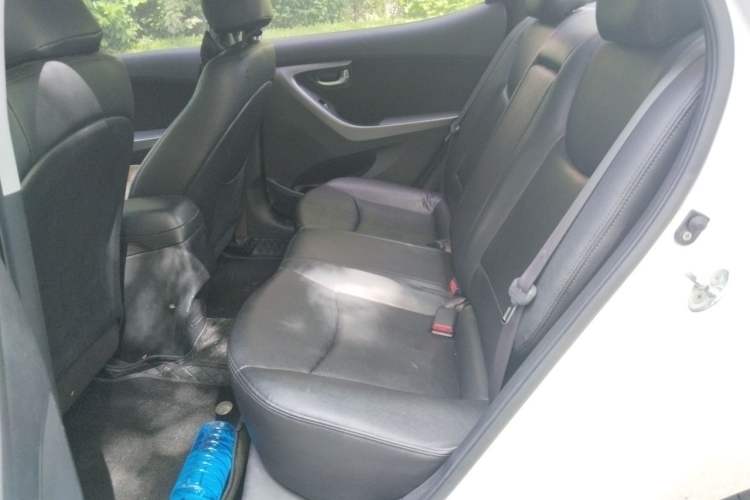 Used Hyundai Elantra (5th Generation / Langdong) 2015 1.6L Automatic Leading Model Left Rear Seat