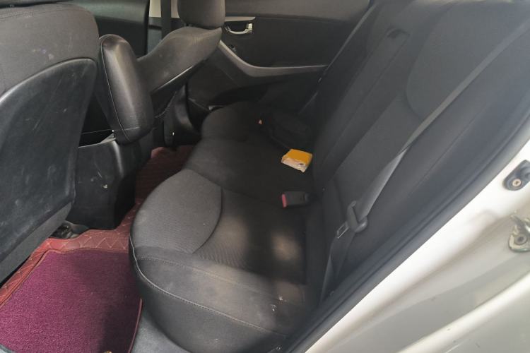 Used Hyundai Elantra (5th Generation / Langdong) 2015 1.6L Manual Leading Model Left Rear Seat