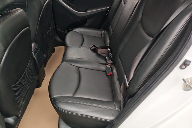 Used Hyundai Elantra (5th Generation / Langdong) 2015 1.6L Automatic Leading Model Left Rear Seat
