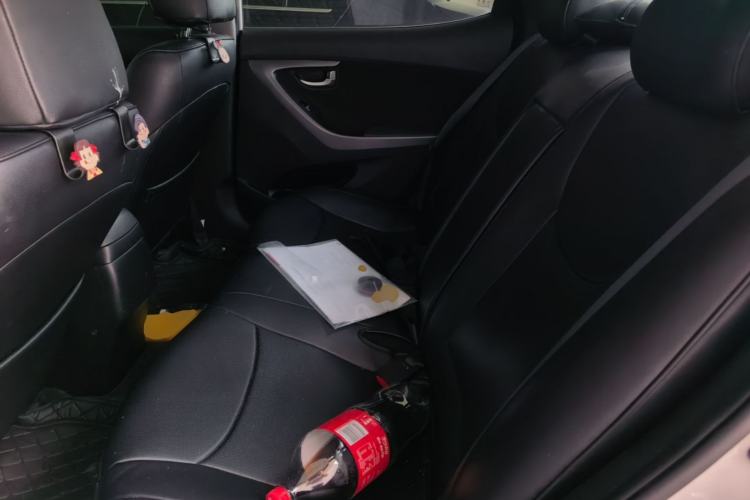 Used Hyundai Elantra (5th Generation / Langdong) 2015 1.6L Automatic Leading Model Left Rear Seat