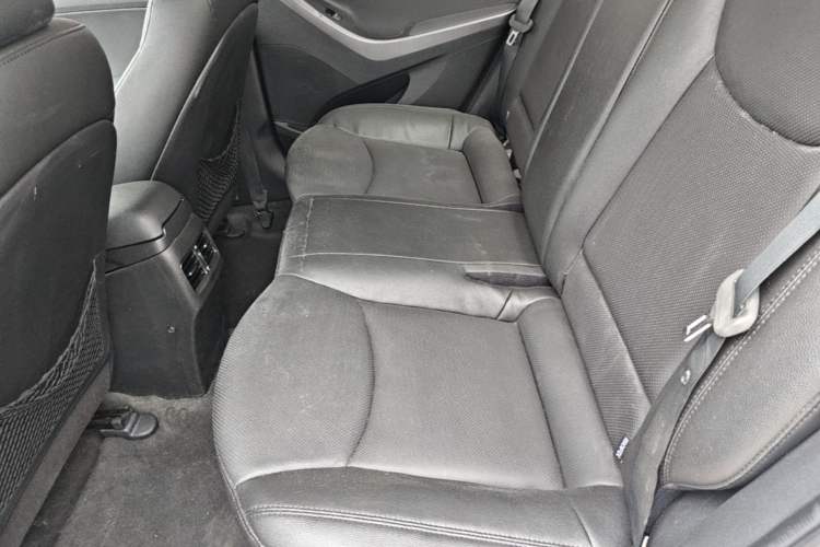 Used Hyundai Elantra (5th Generation / Langdong) 2015 1.6L Automatic Luxury Model Left Rear Seat