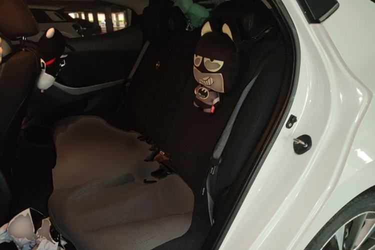 Used Hyundai Elantra (5th Generation / Langdong) 2015 1.6L Automatic Leading Model Left Rear Seat