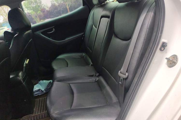 Used Hyundai Elantra (5th Generation / Langdong) 2015 1.6L Manual Leading Model Left Rear Seat