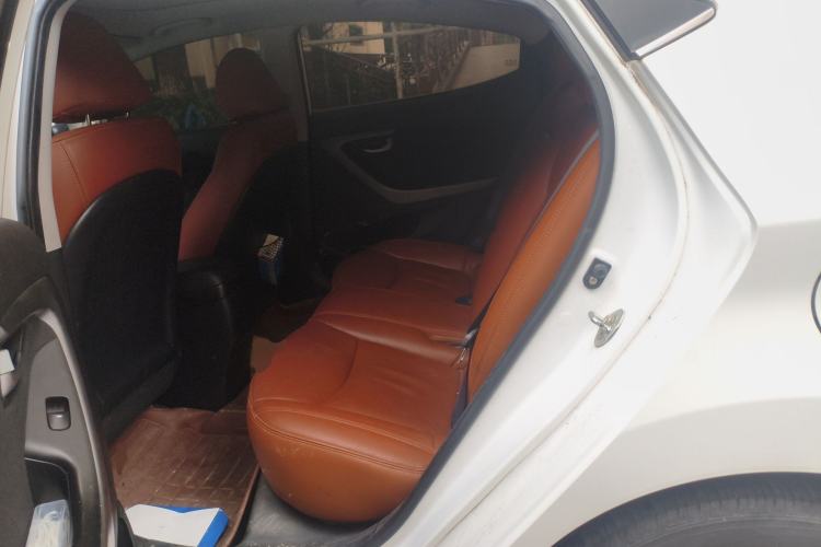 Used Hyundai Elantra (5th Generation / Langdong) 2015 1.6L Manual Leading Model Left Rear Seat