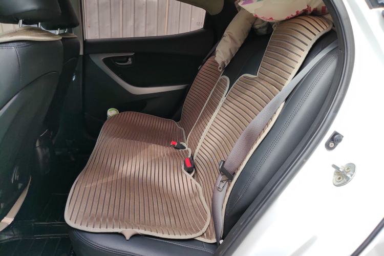 Used Hyundai Elantra (5th Generation / Langdong) 2015 1.6L Automatic Fashion Model Left Rear Seat