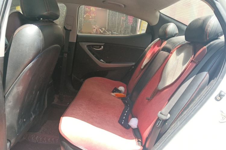 Used Hyundai Elantra (5th Generation / Langdong) 2015 1.6L Manual Leading Model Left Rear Seat