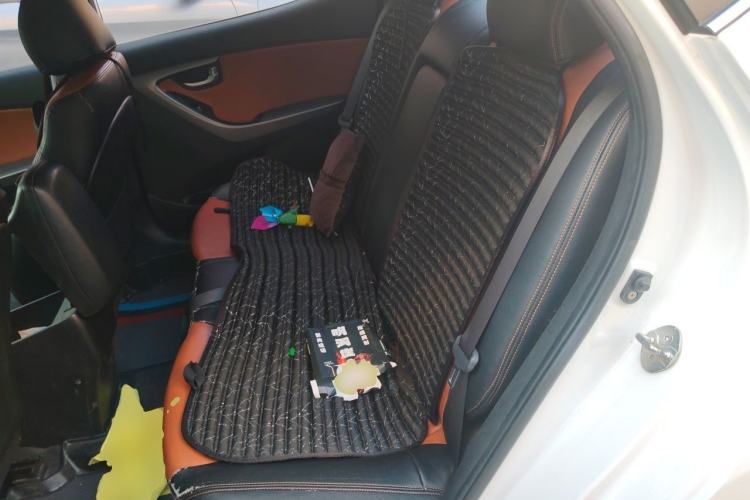 Used Hyundai Elantra (5th Generation / Langdong) 2015 1.6L Automatic Leading Model Left Rear Seat