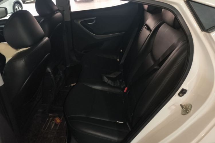 Used Hyundai Elantra (5th Generation / Langdong) 2015 1.6L Automatic Luxury Model Left Rear Seat