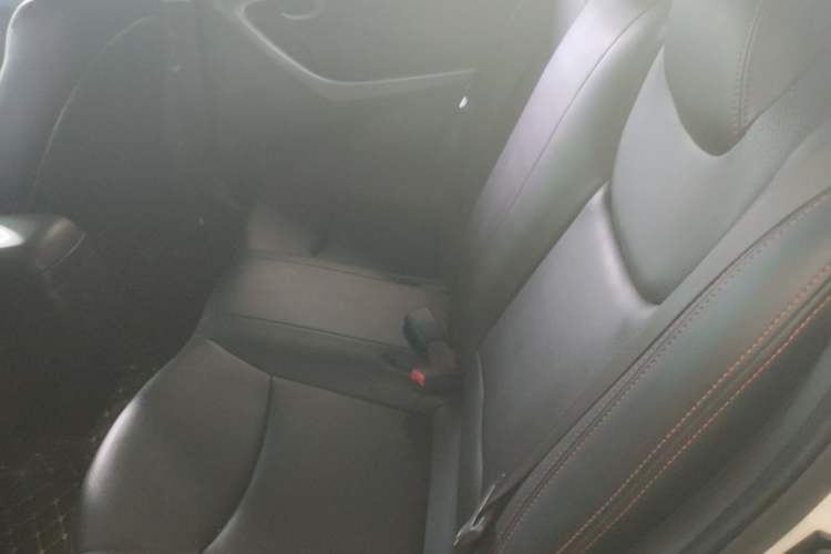 Used Hyundai Elantra (5th Generation / Langdong) 2015 1.6L Automatic Fashion Model Left Rear Seat