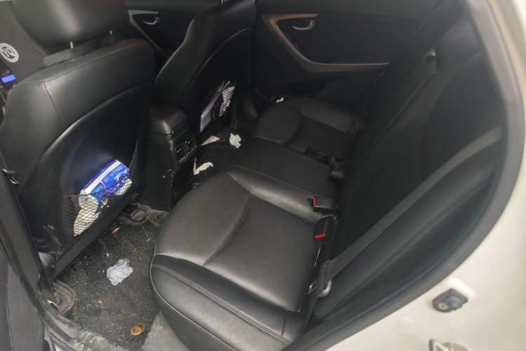 Used Hyundai Elantra (5th Generation / Langdong) 2015 1.6L Automatic Luxury Model Left Rear Seat