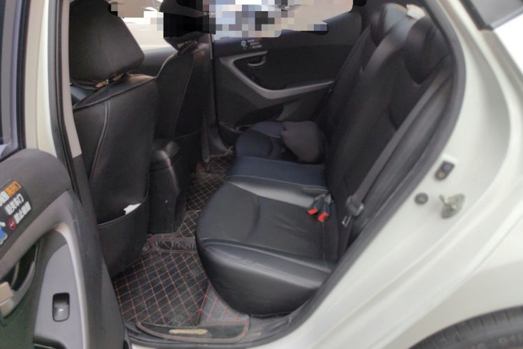 Used Hyundai Elantra (5th Generation / Langdong) 2015 1.6L Automatic Fashion Model Left Rear Seat