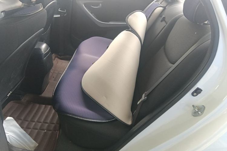 Used Hyundai Elantra (5th Generation / Langdong) 2015 1.6L Manual Leading Model Left Rear Seat