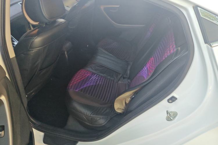 Used Hyundai Elantra (5th Generation / Langdong) 2015 1.6L Automatic Fashion Model Left Rear Seat