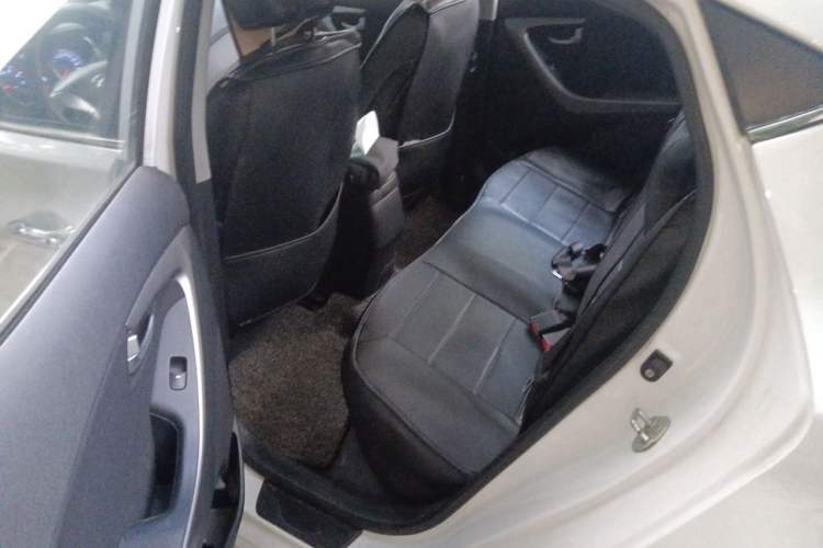 Used Hyundai Elantra (5th Generation / Langdong) 2015 1.6L Manual Leading Model Left Rear Seat