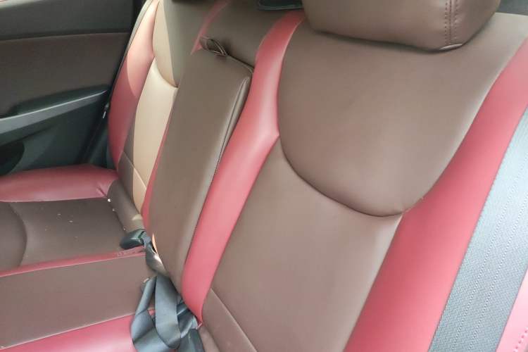 Used Hyundai Elantra (5th Generation / Langdong) 2015 1.6L Manual Leading Model Left Rear Seat