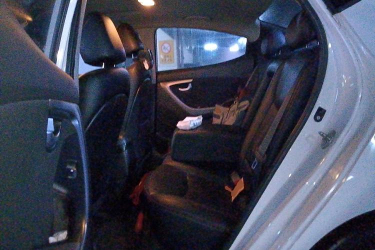 Used Hyundai Elantra (5th Generation / Langdong) 2015 1.6L Automatic Leading Model Left Rear Seat