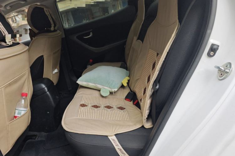 Used Hyundai Elantra (5th Generation / Langdong) 2015 1.6L Manual Leading Model Left Rear Seat