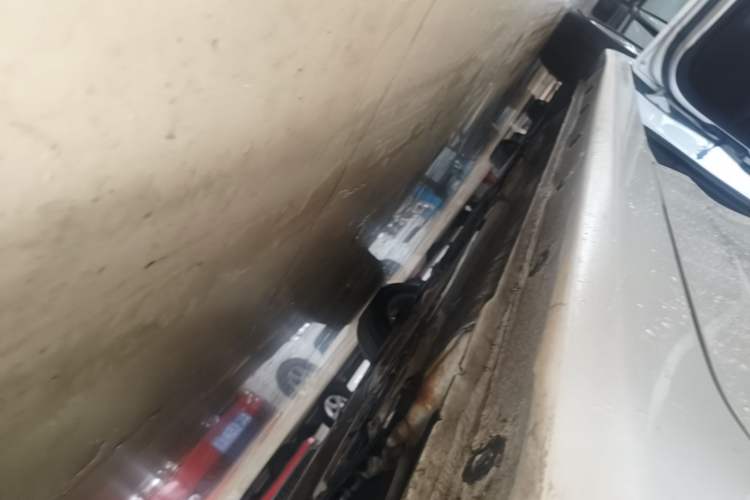 Used Hyundai Elantra (5th Generation / Langdong) 2015 1.6L Automatic Fashion Model Left Side Sill