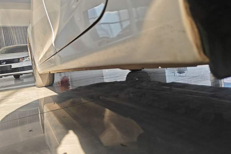 Used Hyundai Elantra (5th Generation / Langdong) 2015 1.6L Automatic Fashion Model Left Side Sill