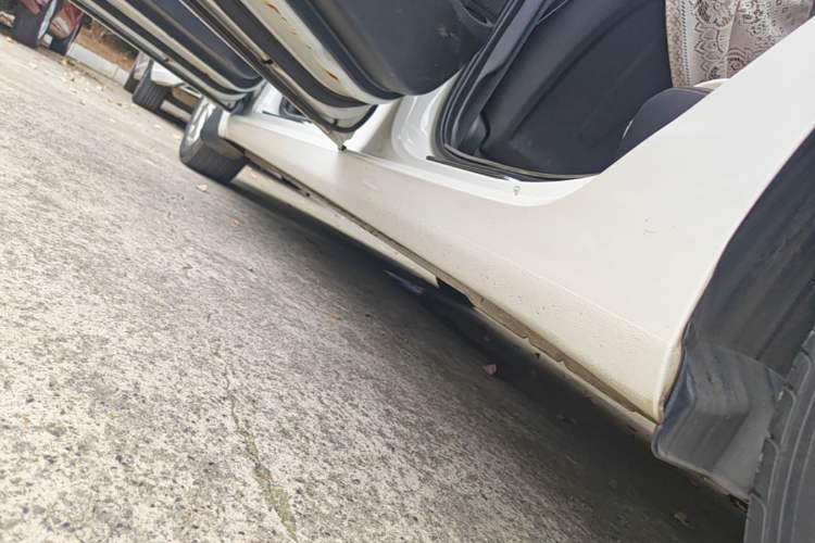 Used Hyundai Elantra (5th Generation / Langdong) 2015 1.6L Manual Leading Model Left Side Sill