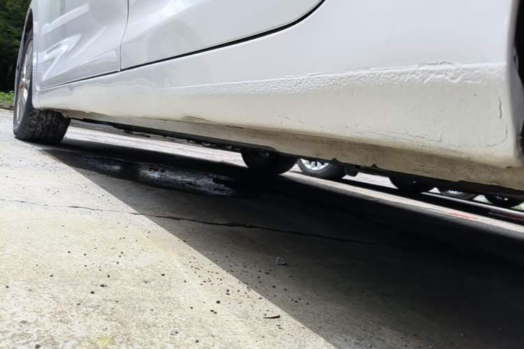 Used Hyundai Elantra (5th Generation / Langdong) 2015 1.6L Automatic Fashion Model Left Side Sill