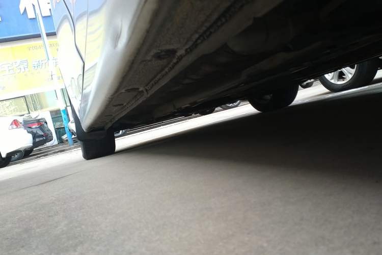 Used Hyundai Elantra (5th Generation / Langdong) 2015 1.6L Automatic Fashion Model Left Side Sill