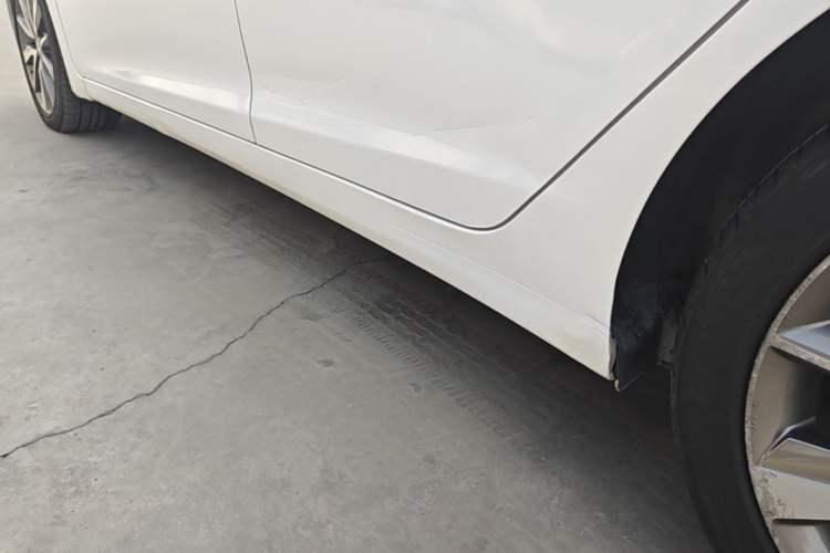 Used Hyundai Elantra (5th Generation / Langdong) 2015 1.6L Automatic Leading Model Left Side Sill