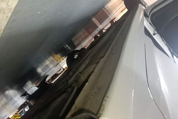Used Hyundai Elantra (5th Generation / Langdong) 2015 1.6L Automatic Luxury Model Left Side Sill