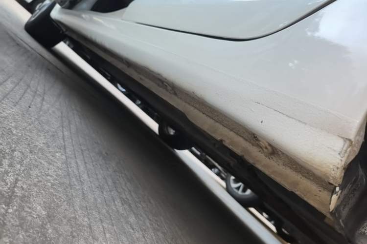 Used Hyundai Elantra (5th Generation / Langdong) 2015 1.6L Automatic Luxury Model Left Side Sill
