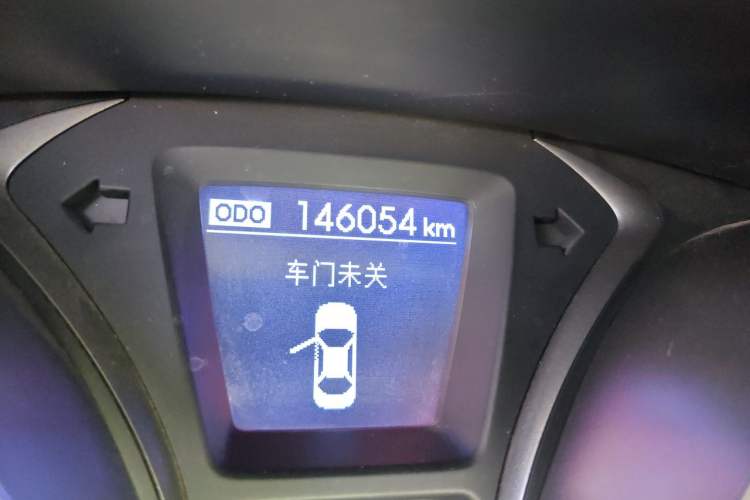 Used Hyundai Elantra (5th Generation / Langdong) 2015 1.6L Automatic Leading Model Odometer Close Up