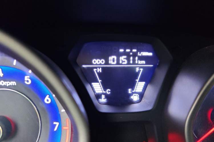 Used Hyundai Elantra (5th Generation / Langdong) 2015 1.6L Manual Fashion Edition Odometer Close Up
