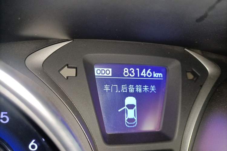 Used Hyundai Elantra (5th Generation / Langdong) 2015 1.6L Automatic Leading Model Odometer Close Up