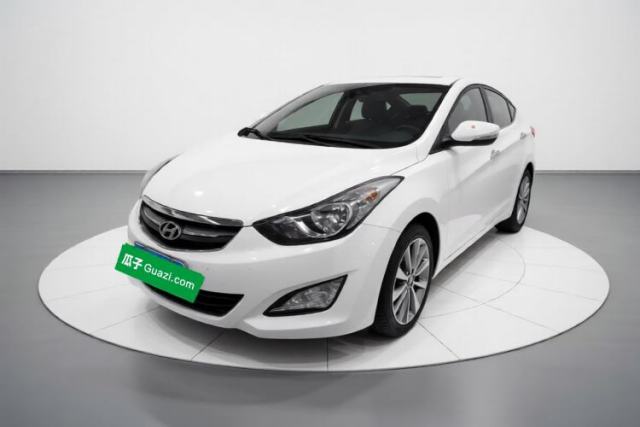 Hyundai Elantra (5th Generation / Langdong) 2015 1.6L Automatic Luxury Model usado