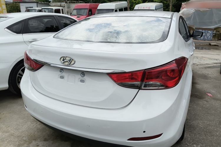Used Hyundai Elantra (5th Generation / Langdong) 2015 1.6L Automatic Fashion Model Rear