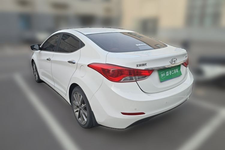 Used Hyundai Elantra (5th Generation / Langdong) 2015 1.6L Automatic Leading Model Rear Left 45 Deg