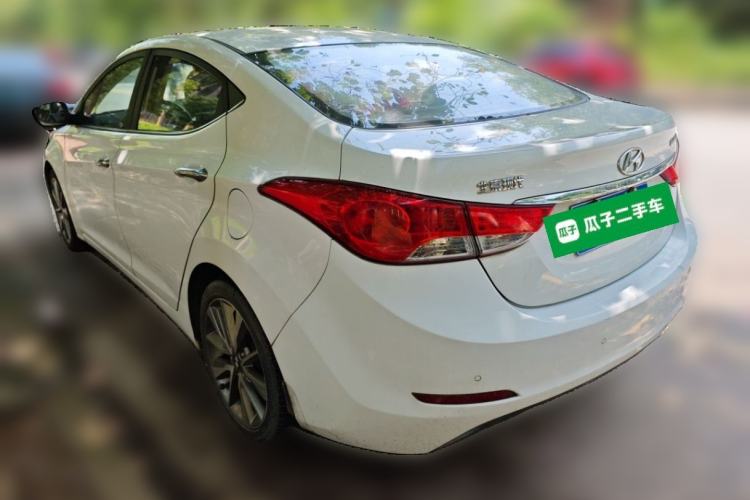 Used Hyundai Elantra (5th Generation / Langdong) 2015 1.6L Automatic Leading Model Rear Left 45 Deg