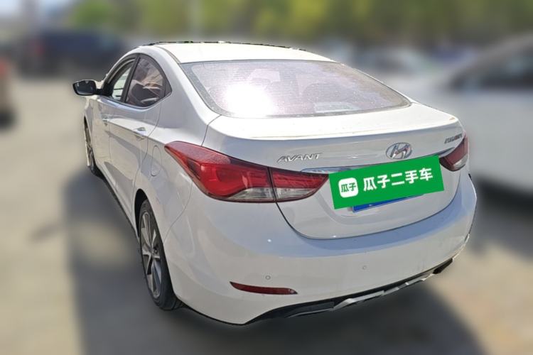 Used Hyundai Elantra (5th Generation / Langdong) 2015 1.6L Automatic Leading Model Rear Left 45 Deg