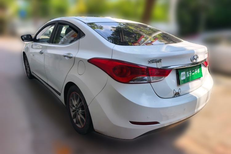 Used Hyundai Elantra (5th Generation / Langdong) 2015 1.6L Manual Leading Model Rear Left 45 Deg