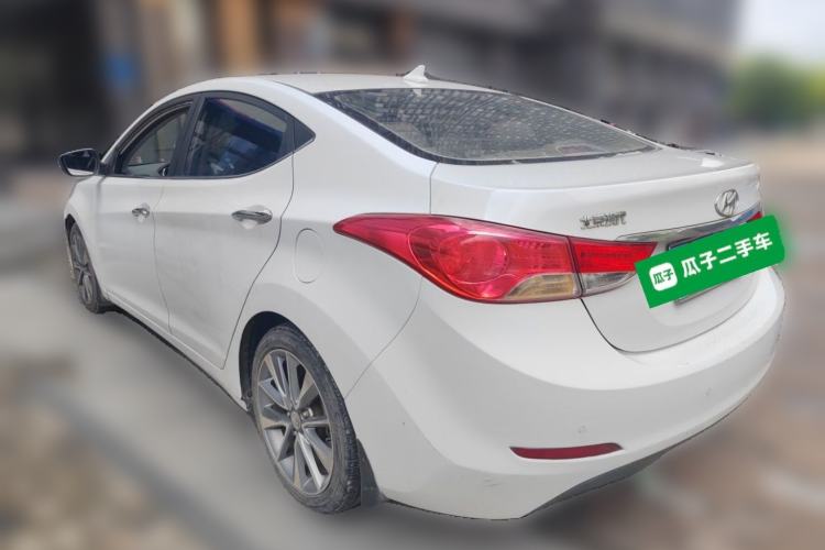 Used Hyundai Elantra (5th Generation / Langdong) 2015 1.6L Automatic Leading Model Rear Left 45 Deg