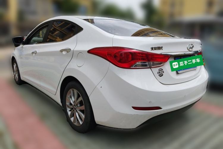 Used Hyundai Elantra (5th Generation / Langdong) 2015 1.6L Manual Leading Model Rear Left 45 Deg