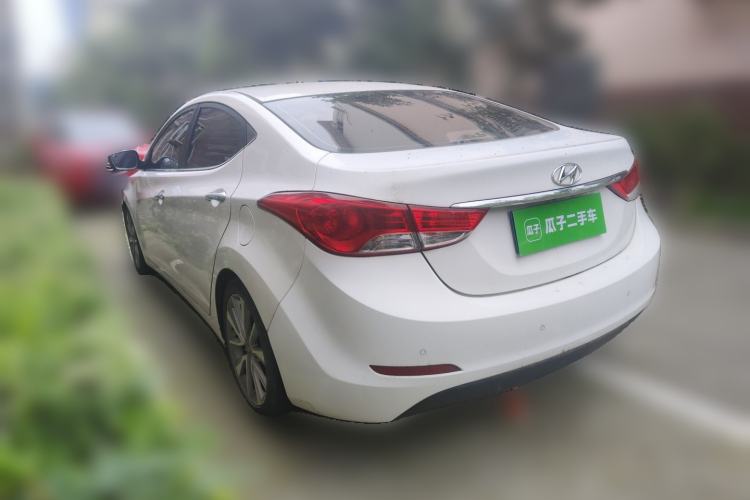 Used Hyundai Elantra (5th Generation / Langdong) 2015 1.6L Automatic Fashion Model Rear Left 45 Deg