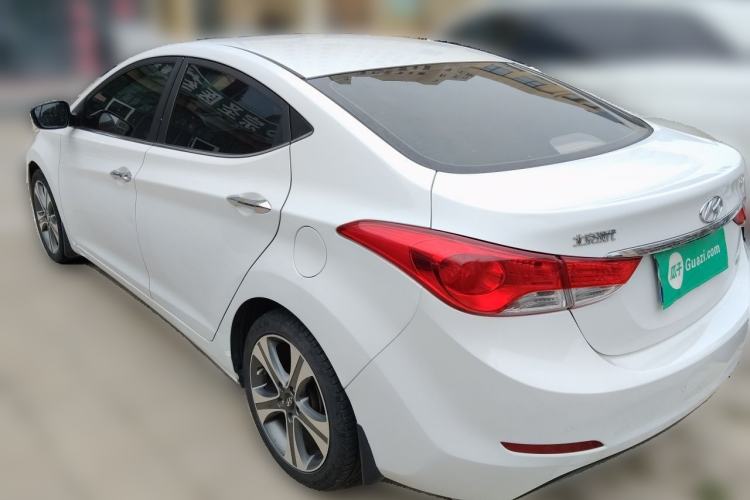 Used Hyundai Elantra (5th Generation / Langdong) 2015 1.6L Automatic Luxury Model Rear Left 45 Deg