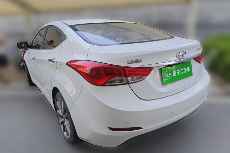 Used Hyundai Elantra (5th Generation / Langdong) 2015 1.6L Automatic Leading Model Rear Left 45 Deg