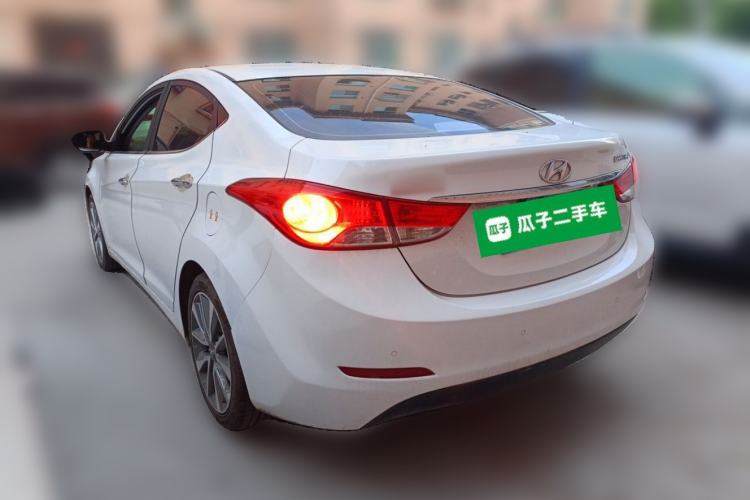 Used Hyundai Elantra (5th Generation / Langdong) 2015 1.6L Automatic Leading Model Rear Left 45 Deg
